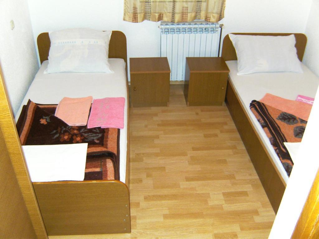 Pansion Pero Elez Medjugorje Hotell Exteriör bild